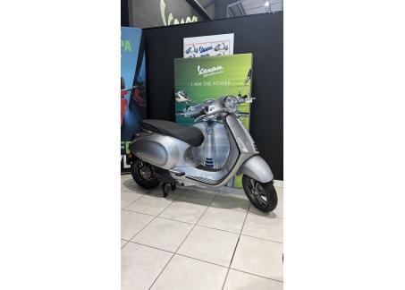 VESPA Primavera Elettrica Special 45